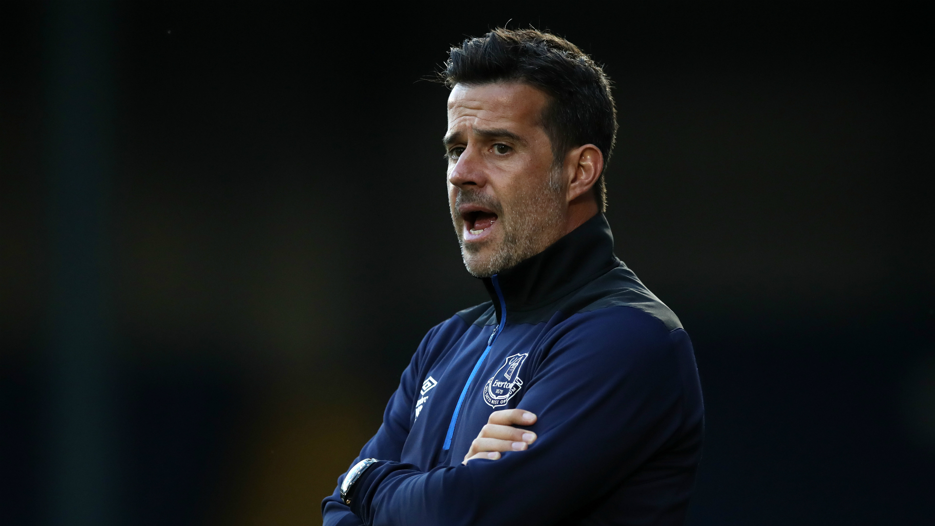 获得英国劳 获得英国劳